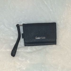 Calvin Klein - Wristlet/Phone holder - Used